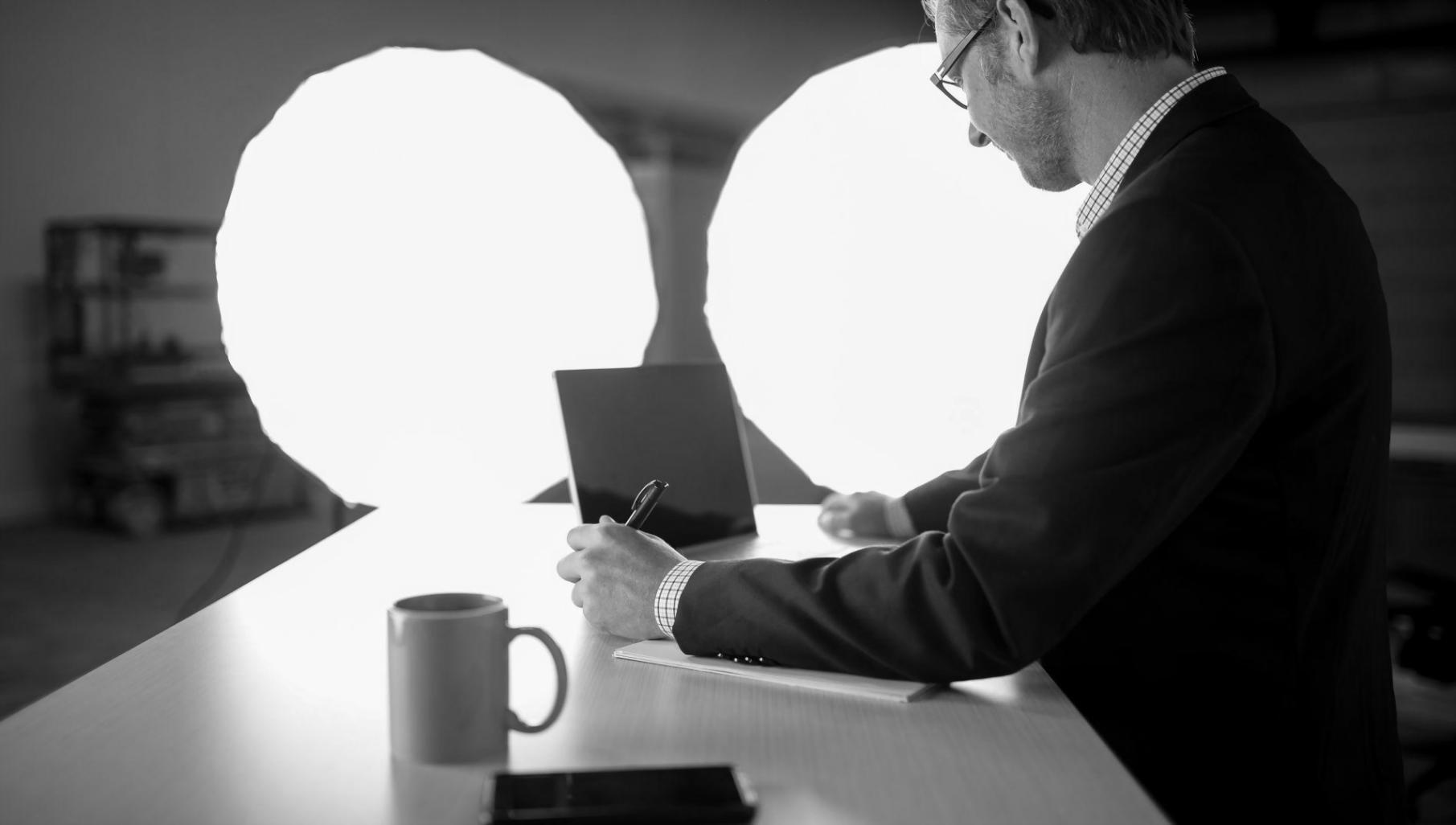 Équipe pédagogique travaillant sur les programmes de formation zavienthera